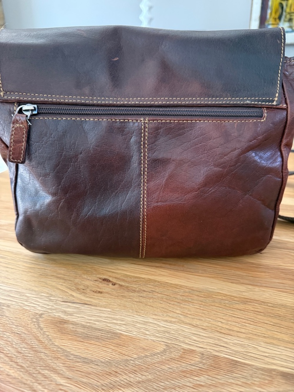Jack Georges Voyager Horseshoe Crossbody Bag, Hand Stained Leather - Picture 6 of 13